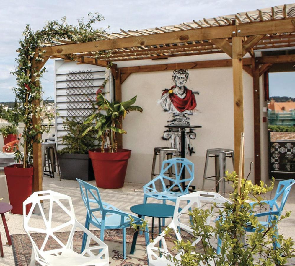 Hostel Flamingo Nimes Gare Centre Bagian luar foto